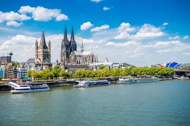 Rickshaw City tour through Cologne